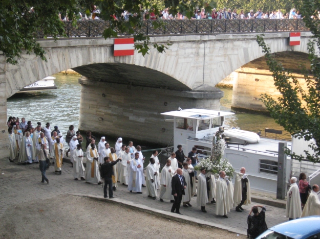 Assumption procession Paris